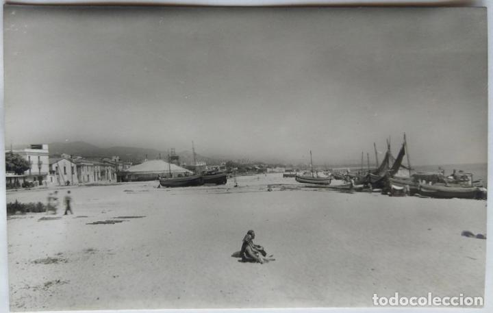 Postales: MATAR&Oacute; LA PLAYA - Foto 1