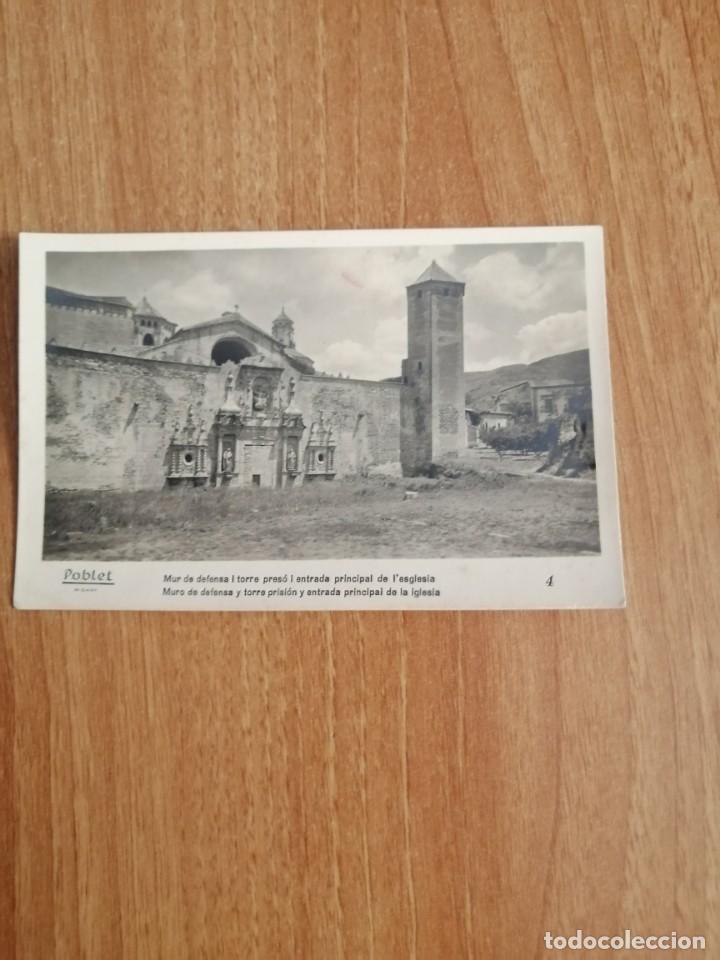 Postkarten: POSTAL POBLET MURO DE DEFENSA Y TORRE PRISION Y ENTRADA PRINCIPAL DE LA IGLESIA SIN CIRCULAR