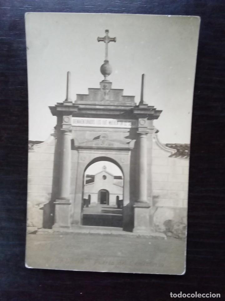 Postales: Igualada.Entrada al cementiri. - Foto 1