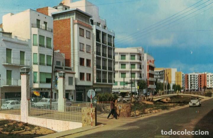 Postales: LLoret de Mar. Costa Brava. Calle Fernando Agull&oacute;. / Postal sin circular