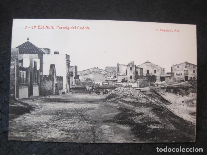 Postais: LA ESCALA-PASSEIG DE CODOLA-THOMAS-FOT J.ESQUIROL-7-POSTAL ANTIGUA-(83.999)