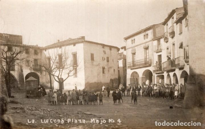 Postales: La Llacuna. 4 Plaza Majo. Fotogr&aacute;fica