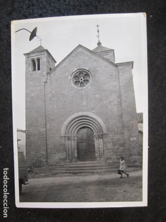 Postkarten: SANTA EUGENIA DE BERGA-PORTAL ROMANICO DE LA IGLESIA-FOTOGRAFICA-POSTAL ANTIGUA-(84.824)
