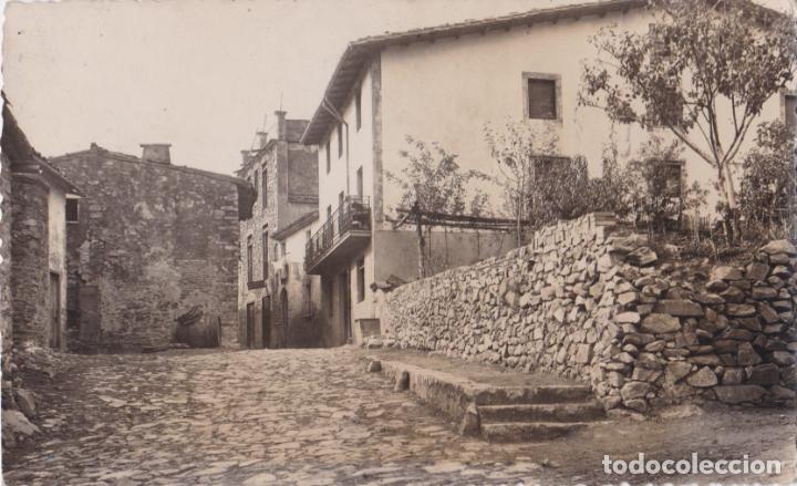 SUSQUESA (GIRONA) CALLE DEL MEDIO – FOTO S.MARTI – S/C (Postales - España - Cataluña Moderna (desde 1940))