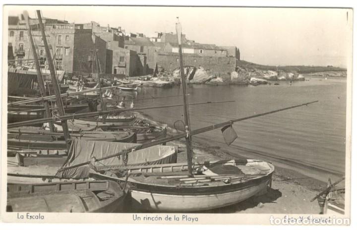 Postais: POSTAL FOTOGRAFICA. LA ESCALA: UN RINC&Oacute;N DE LA PLAYA FOTO V. ESQUIROL sin circular