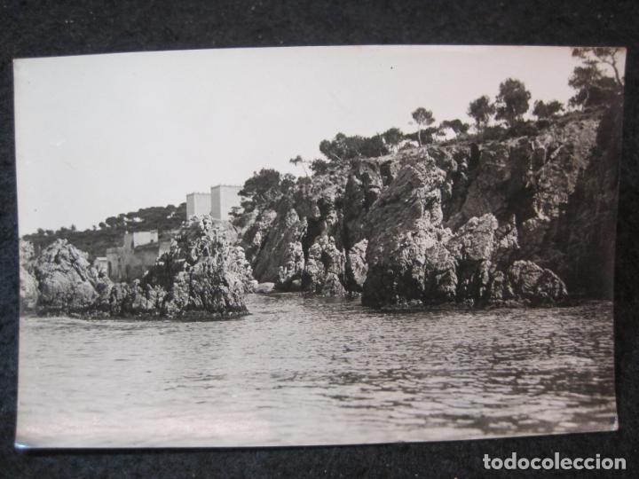 Postales: PALAMOS-ROQUES DE CASTELL-FOTOGRAFIA ANTIGUA-ARCHIVO ROISIN-(88.494)