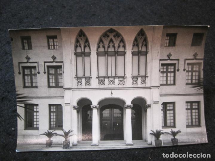 Postkarten: ARENYS DE MAR-COLEGIO DE LA PRESENTACION-PUERTA PRINCIPAL-FOTOGRAFIA ANTIGUA-ARCHIVO ROISIN-(88.816)
