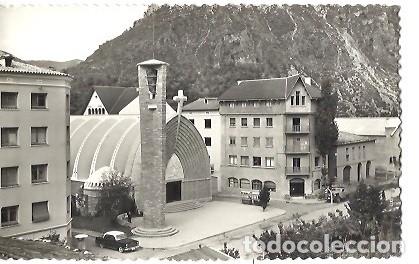 Postcards: ANTIGUA POSTAL 27 PONT DE SUERT FACHADA Y PLAZA DE LA IGLESIA EDICIONES SICILIA