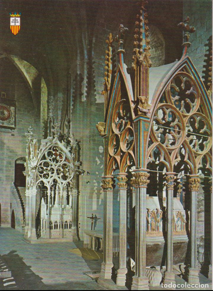 Postales: MONASTERIO DE SANTES CREUS, CRUCERO DE LA IGLESIA Y TUMBAS REALES &ndash;F.C. RAYMOND N&ordm;13 &ndash; EDITADA 1965