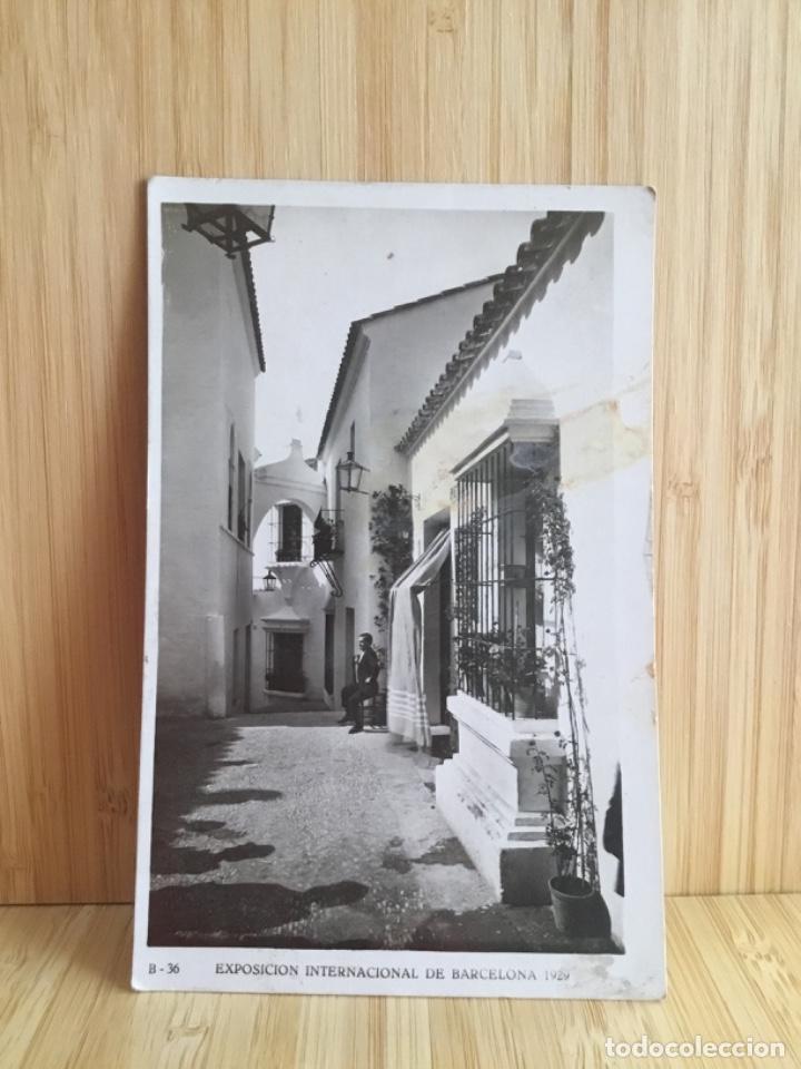 Postales: EXPOSICION INTERNACIONAL DE BARCELONA. 1929.PUEBLO ESPA&Ntilde;OL-DETALLE DE LA PLAZA DE PE&Ntilde;AFLOR.