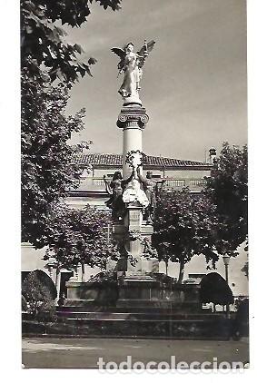 Cartoline: ANTIGUA POSTAL 11 VILAFRANCA DEL PANADES MONUMENTO A MILA Y FONTANALS CUYAS