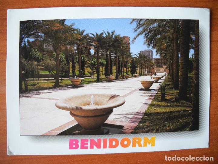 Postales: Benidorm. Parque de LAig&uuml;era. Circulada - Foto 1