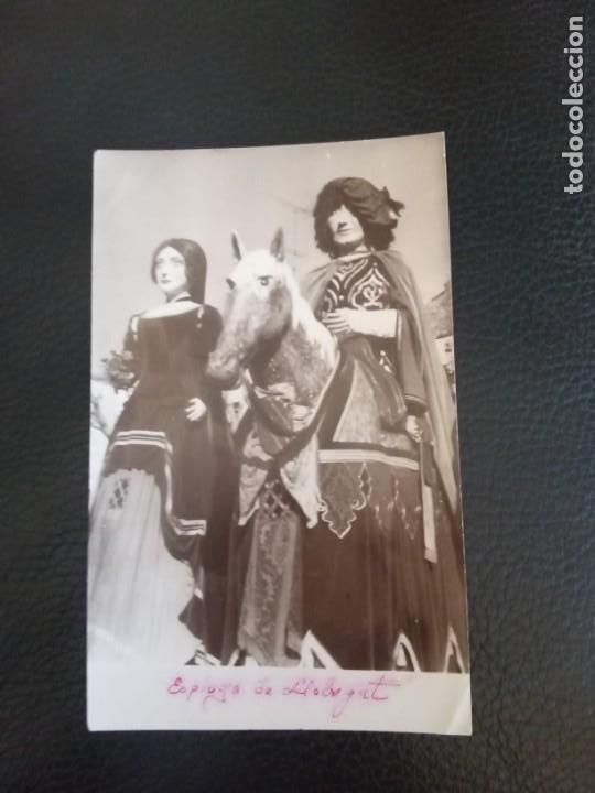 Postales: Esplugues. Els Gegants Mateu, Marteta i el Cavall.