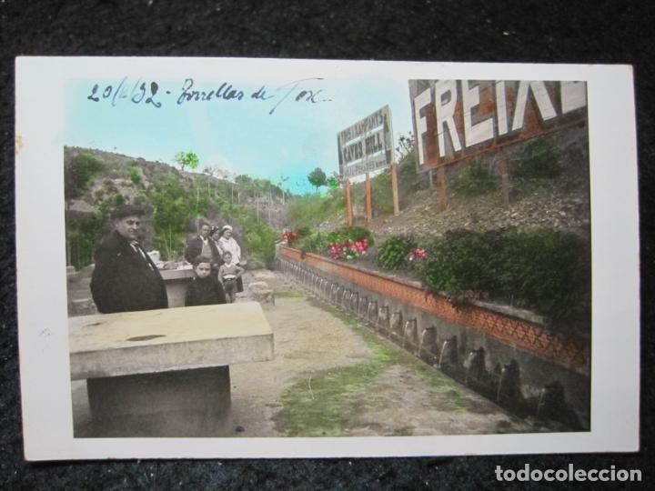 Postcards: TORRELLAS DE FOIX-FUENTES-CARTEL PUBLICIDAD CAVES HILL-FOTOGRAFICA-POSTAL ANTIGUA-(95.294)
