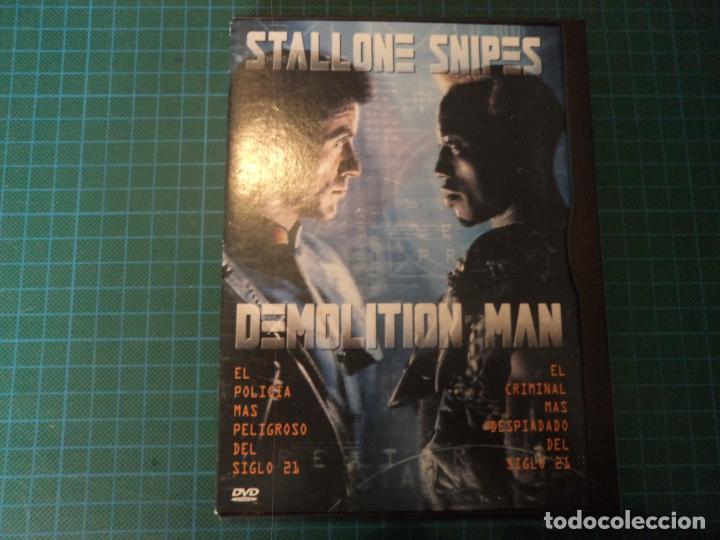 Postales: Demolition man. (P-20) - Foto 1