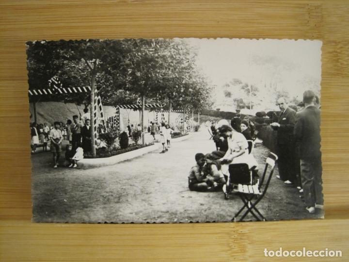 Postcards: CALELLA-PARQUE MUNICIPAL-POSTAL ANTIGUA-(96.879)