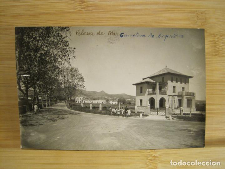 Postkarten: VILASAR-VILASSAR DE MAR-CARRETERA DE ARGENTONA-FOTOGRAFICA-ARCHIVO ROISIN-POSTAL ANTIGUA-(97.381)