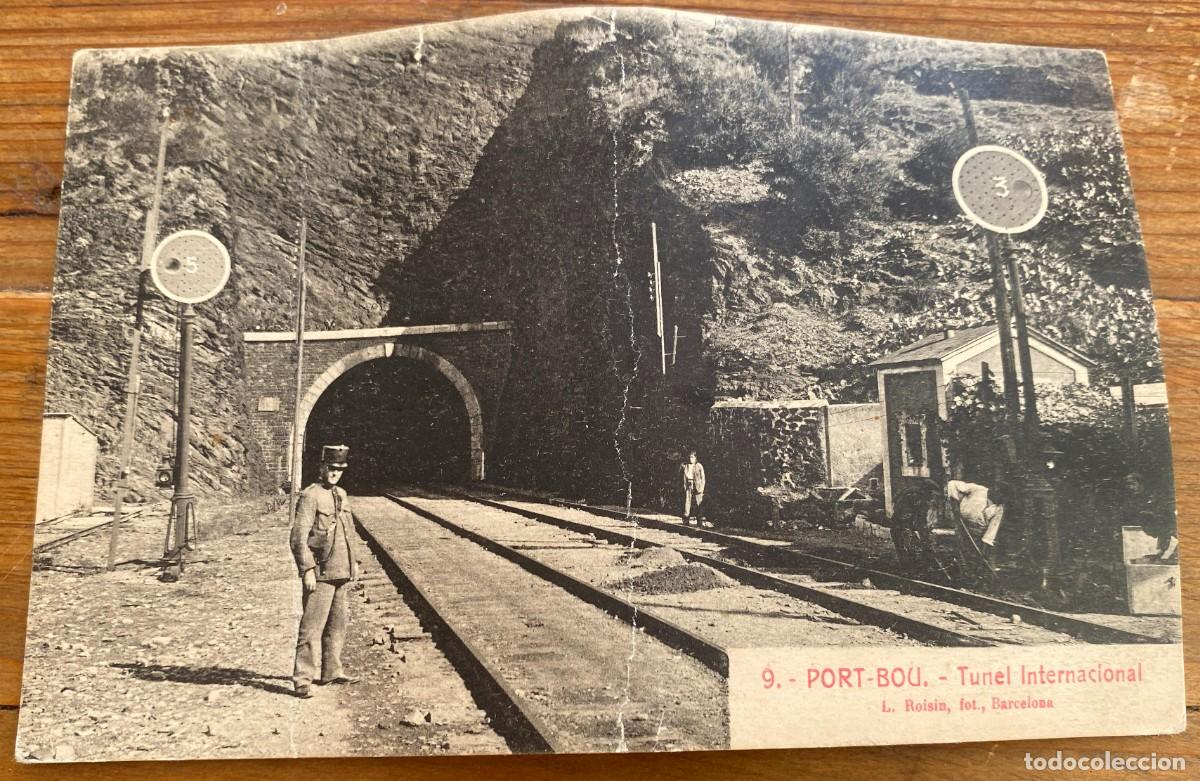 Postales: POSTAL DE PORT BOU, TUNEL INTERNACIONAL, FERROCARRIL, ED.ROISIN, N. 9, DOBLEZ EN EL CENTRO. NO CIRCU