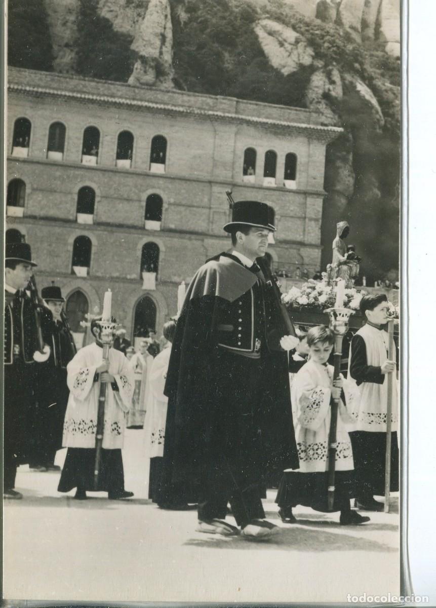 Postales: MONTSERRAT-MOSSOS DE ESCUADRA-PROCESION FESTIVIDAD DE LA VIRGEN- A&Ntilde;OS 50