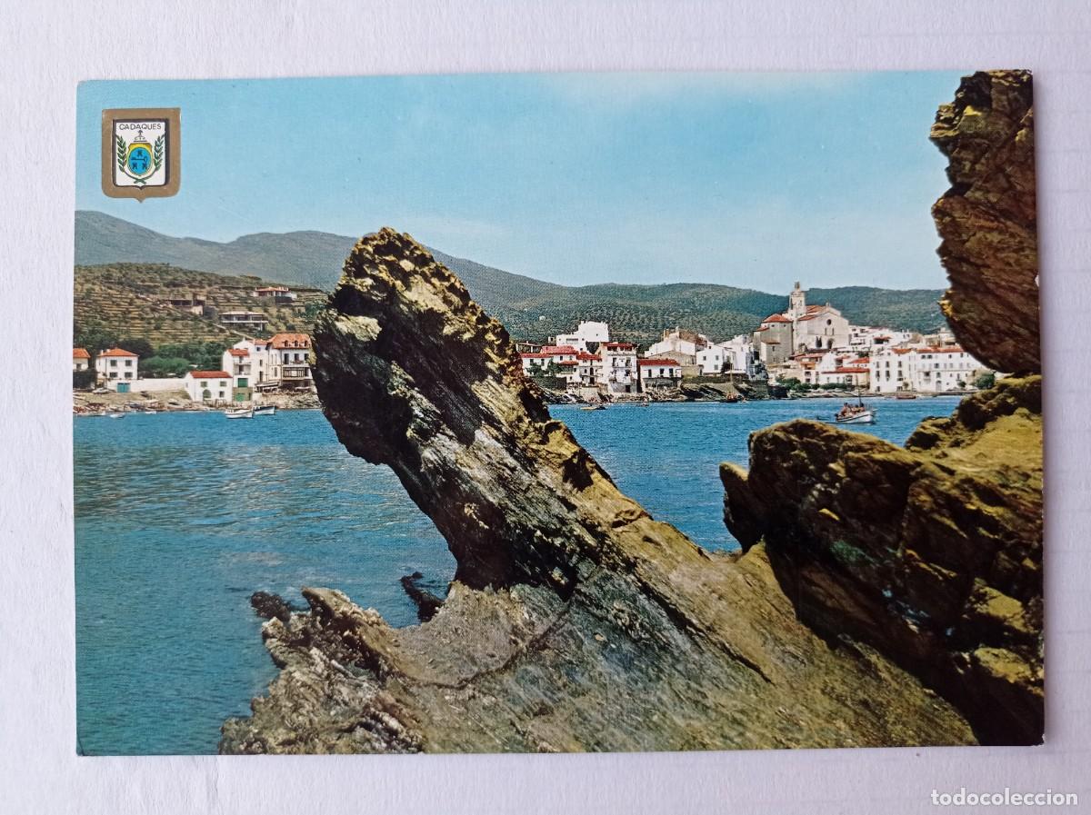Postales: TARJETA POSTAL №1023 CADAQUES (COSTA BRAVA) VISTA PARCIAL. ED.COMERCSAL ESCUDO DE ORO