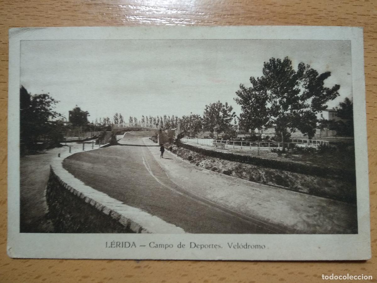 Postales: LERIDA. CAMPO DE DEPORTES. VELODROMO. ED. CASA SOL.