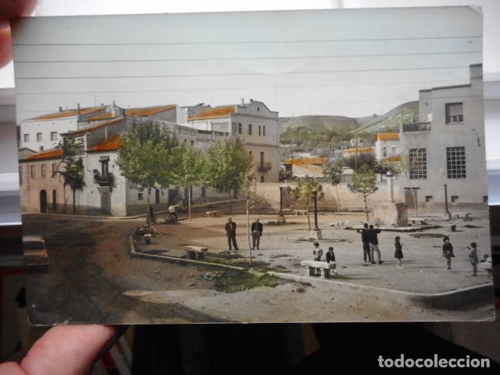 Postales: ANTIGUA POSTAL PLAZA SAN PEDRO ALFARRAS LERIDA . ED MONTA&Ntilde;EZ N&ordm; 4. COLOREADA