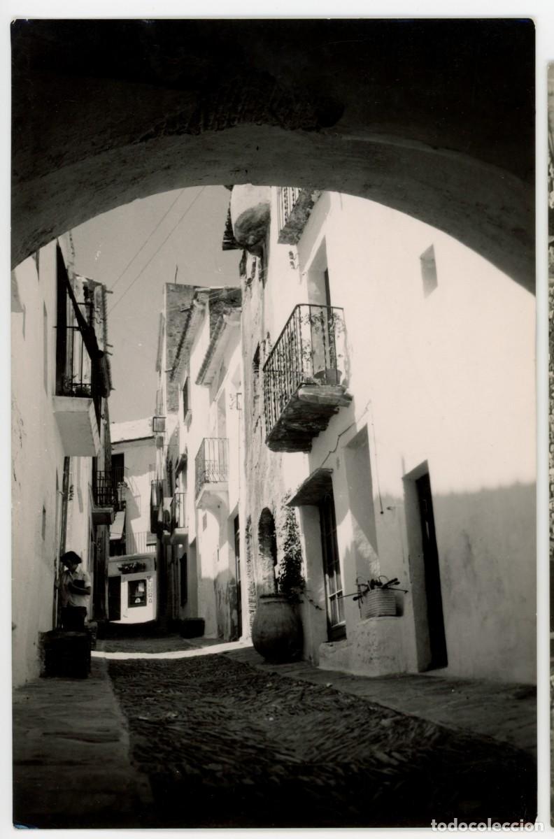 Postcards: a08739 cadaques una calle ed vial circulada fotografica