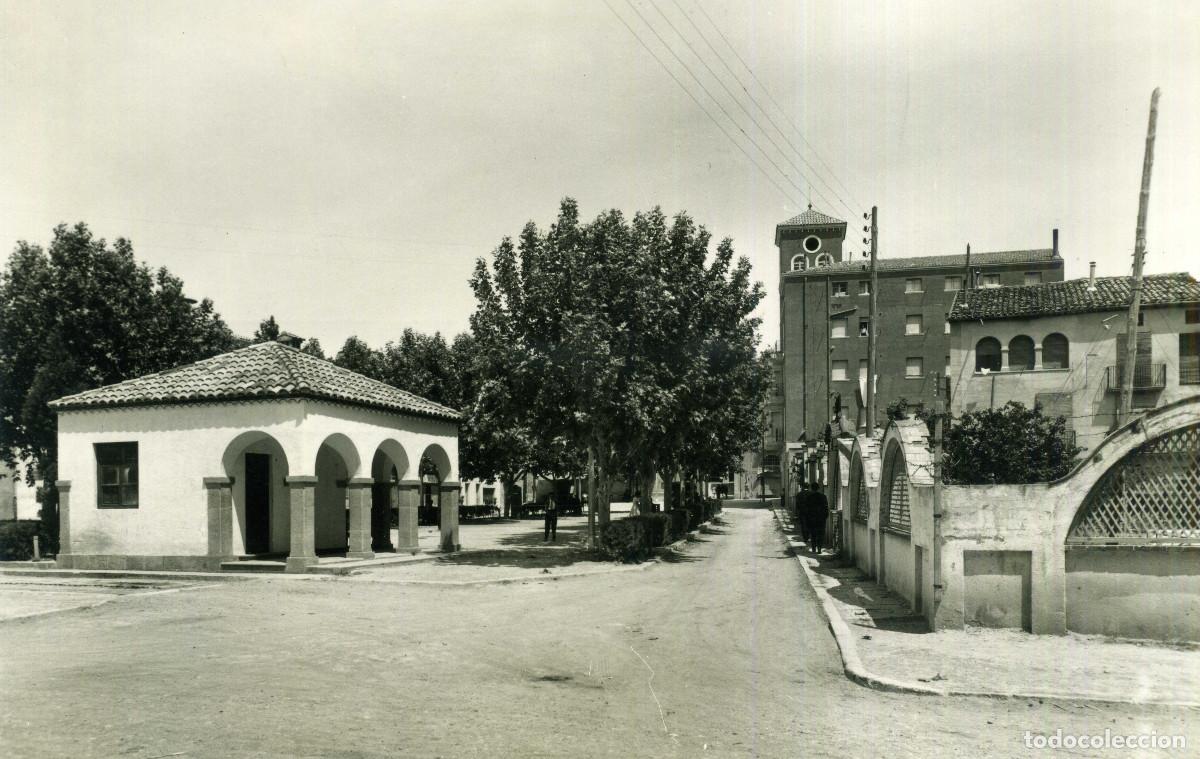 Postales: AGRAMUNT - PLAZA DEL POZO - Foto 1