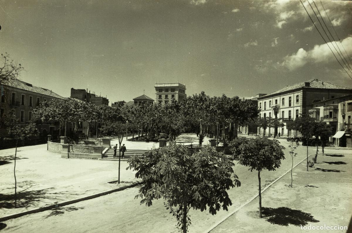 Postales: TARREGA - PLAZA DEL CARMEN - Foto 1