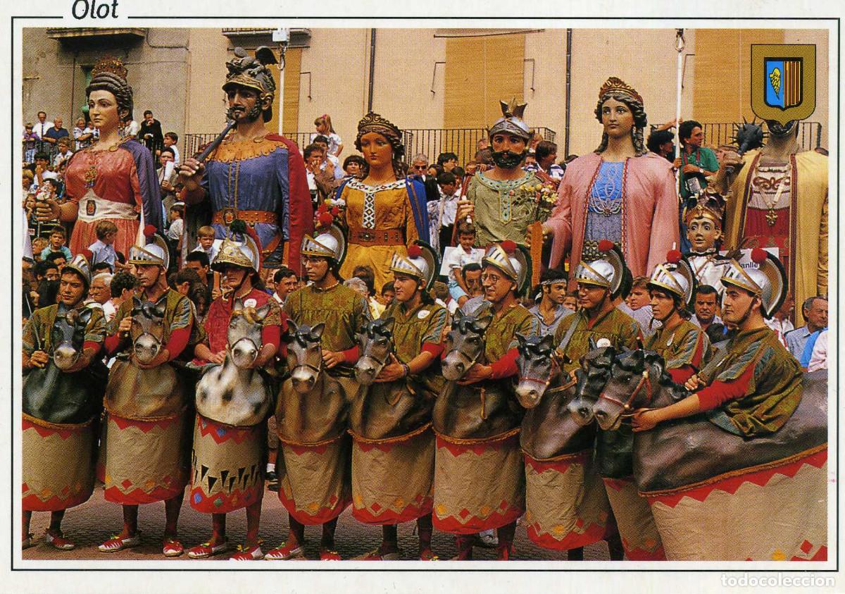Postales: OLOT - GEGANTS A LA PLA&Ccedil;A - Foto 1