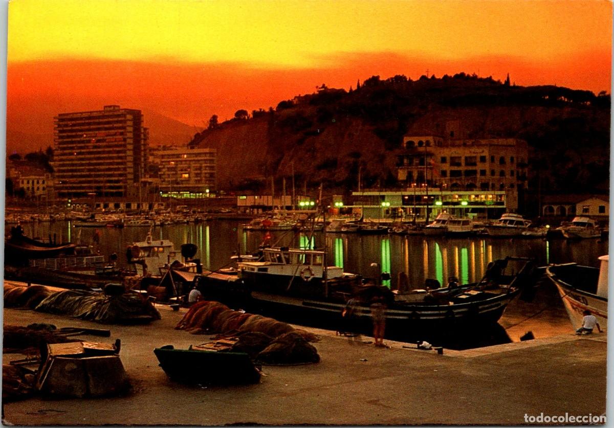 Postales: Arenys de Mar - Atardecer en el muelle de pescadores - Ed. Fabregat n&ordm; 432 - 148x104mm