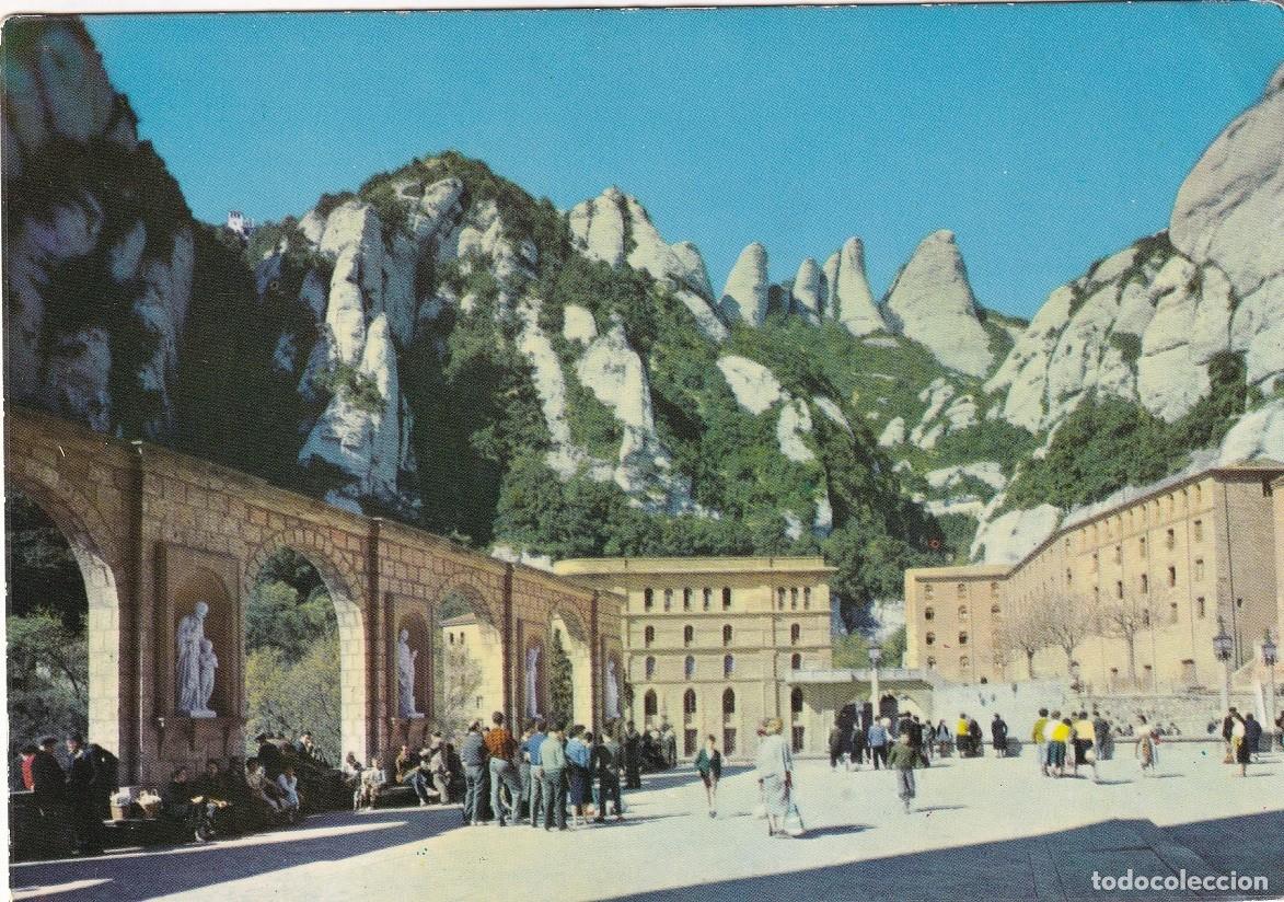 Postales: Montserrat - Plaza y Hoteles