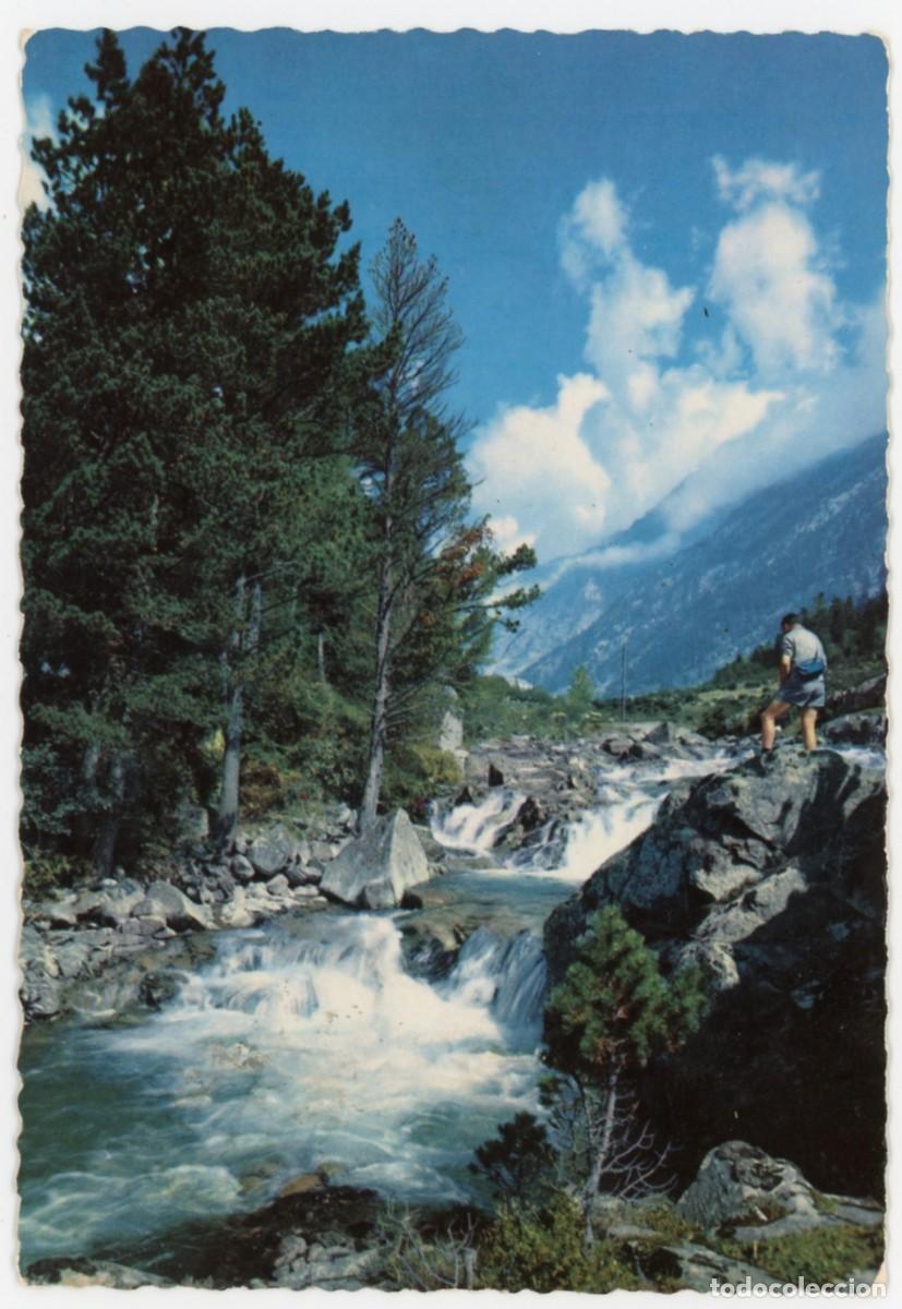 Cartes Postales: m09455 Caldes De Boi Inmediacion Al Balneario Garrabella N&ordm;5046 circulada