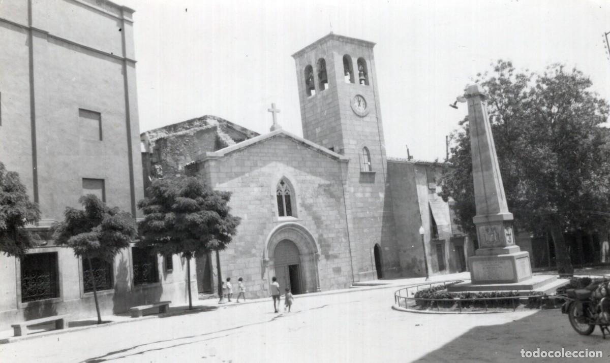 Postales: FLIX. PLAZA DE LOS MARTIRES - Foto 1