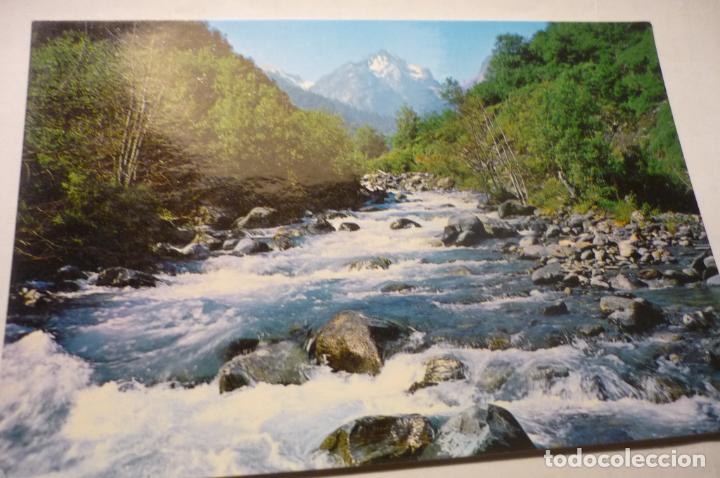 Postales: postal vall d&acute;aran rio garona -montarto al fondo