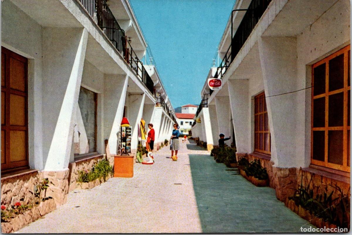 Postales: Playa de Aro - Una calle t&iacute;pica - Raker 8 - 151x100mm - Postales - Pub. CocaCola