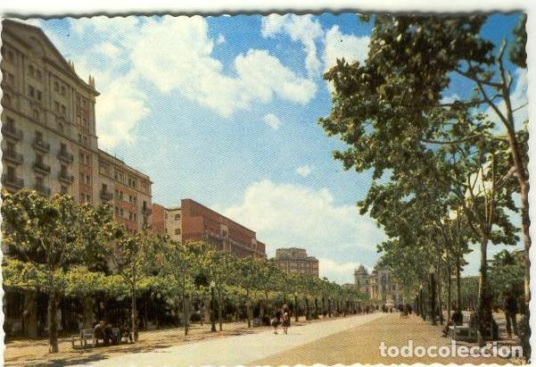 Postales: Reus.- Avenida de los M&aacute;rtires - Foto 1