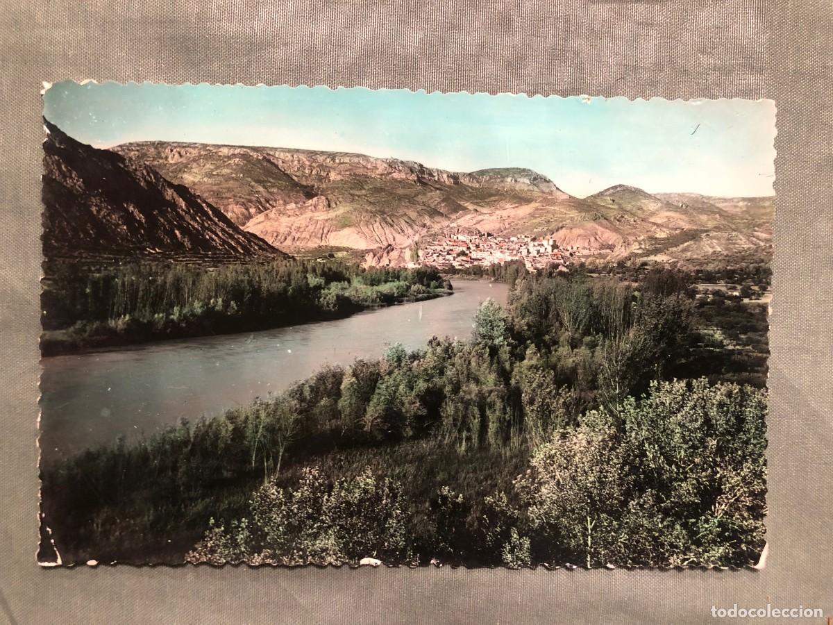 Postales: CAMARASA ( LERIDA ) VISTA PANORAMICA DESDE EL RIO SEGRE - CIRCA 1950 - CIRCULADA