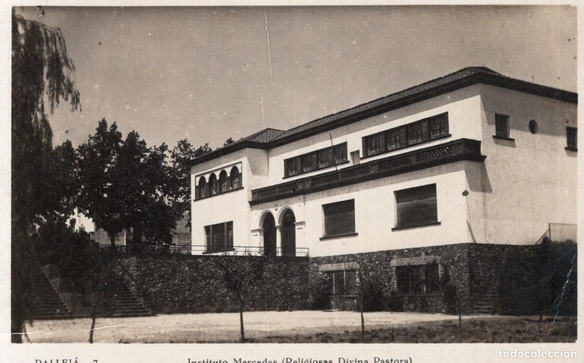 Postales: PALLEJ&Aacute;. INSTITUTO MERCEDES. RELIGIOSAS