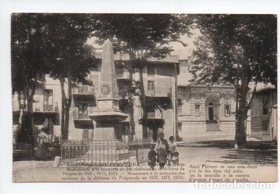Postales: POSTAL, LOS PIRINEOS 133 - PUIGCERDA. PLAZA DE LOS HEROES. SIN CIRCULAR.