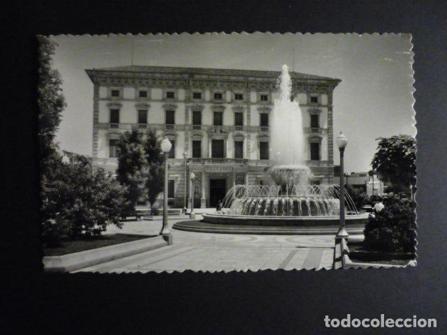 Postales: LERIDA EDIFICIO GOBIERNO CIVIL Y FUENTE LUMINOSA - Foto 1