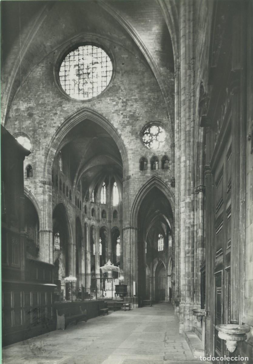 Postales: N&ordm; 40-GIRONA. Interior de la catedral. ED. EXCLUSIVAS CABILDO CATEDRAL.