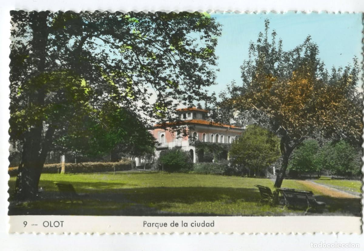 Postales: Olot. Parque de la ciudad. 9 - Foto 1