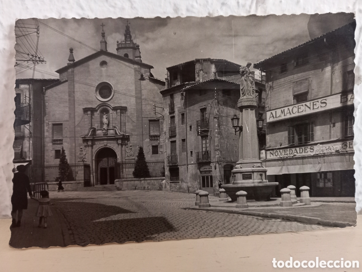 Postales: Postal Vich. Iglesia y Rambla del Carmen - Foto 1