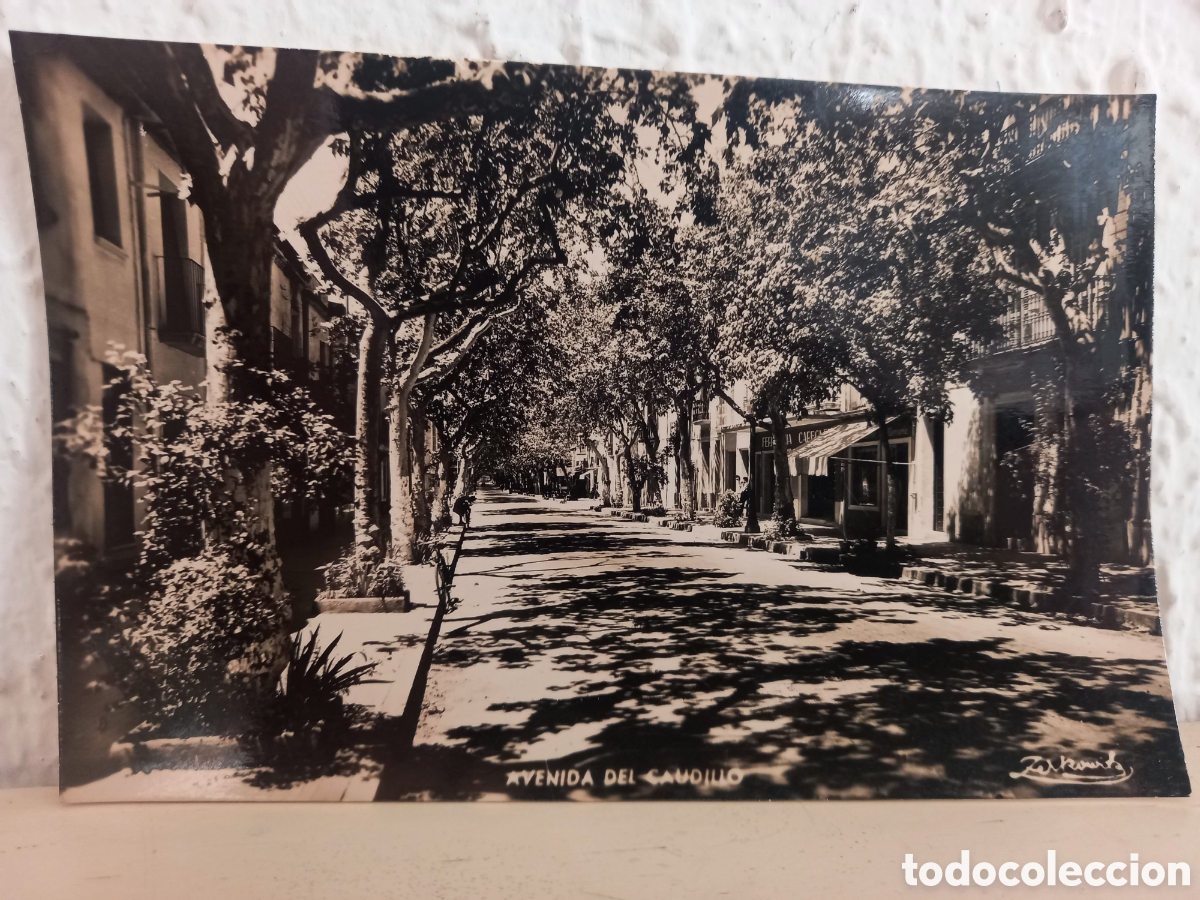 Postales: Postal CARDEDEU. Avenida del Caudillo - Foto 1