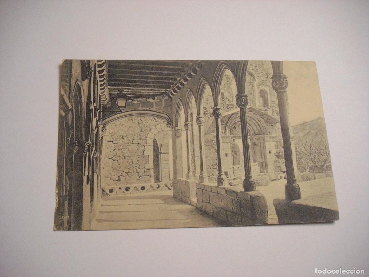 Postcards: MONTSERRAT CLAUSTRE GOTIC Y TENDA DE MEDALLES, L. ROCA, SIN CIRCULAR