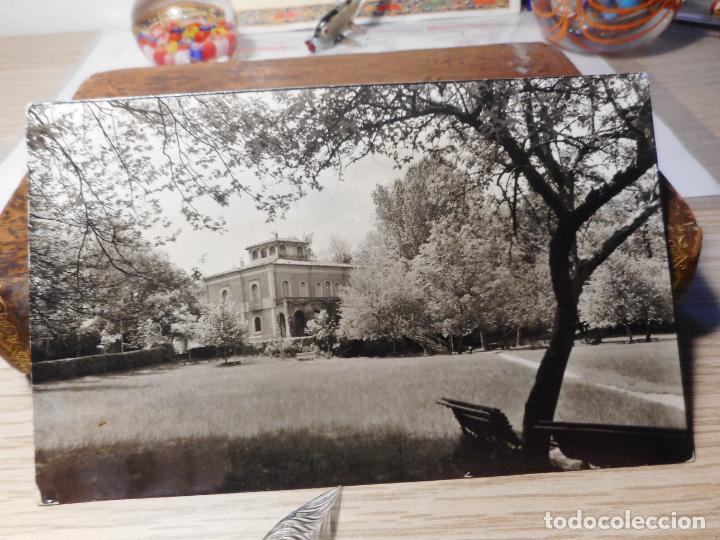 Postales: ANTIGUA POSTAL PARQUE MUNICIPAL OLOT. EDICIONES ARQUES N&ordm; 17
