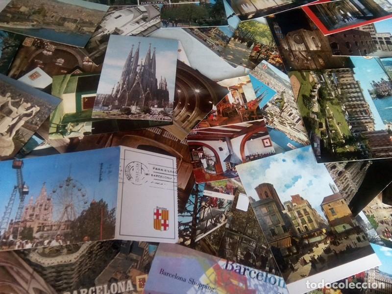 Postales: LOTE DE APROX. 65 POSTALES DE BARCELONA - Foto 11
