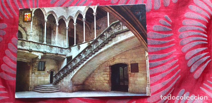 Cartoline: BARCELONA-RVIII-150X105mm.-POSTAL ESCRITA-PALAU DE LA GENERALITAT-ESCALERA Y GALERIA GOTICA