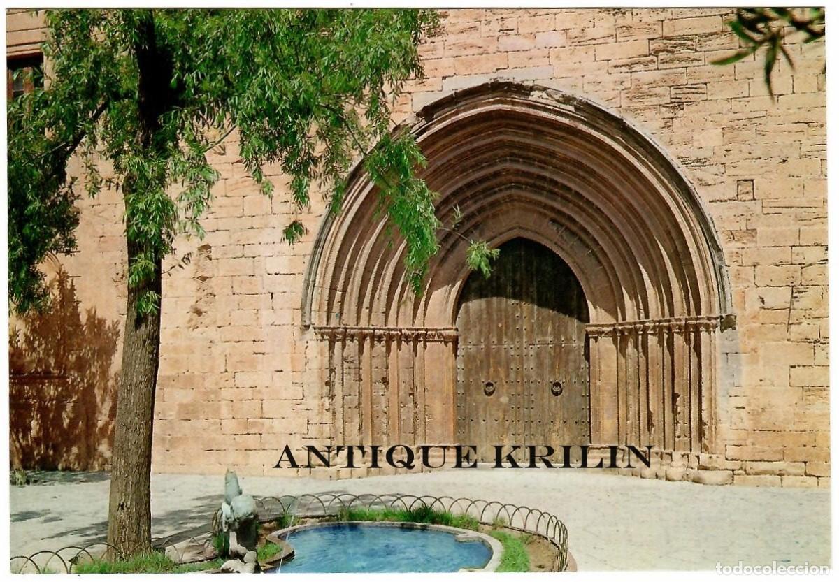 Postales: ESPLUGA DE FRANCOLI N&ordm; 10 ESGLESIA VELLA , PORTA GOTICA / EDICION RAYMOND / SIN CIRCULAR